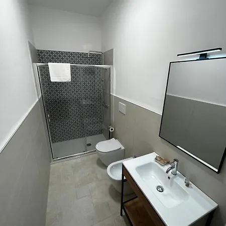 Ada Apartahotel 4*